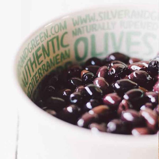 Kalamata Olives in Oil (Z2531 P1 - Product lifestyle shot)